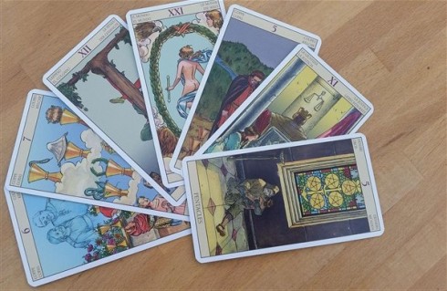 week 2018 12 01 Tarot of the New Vision.jpg